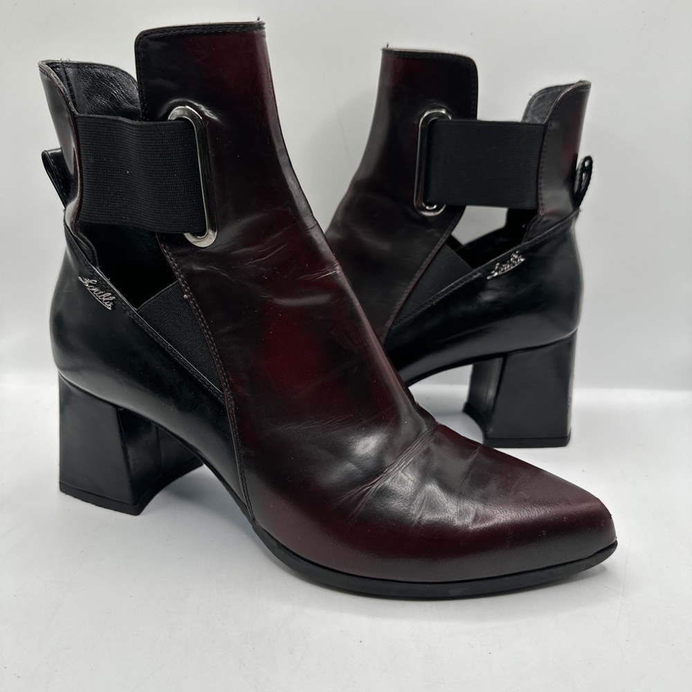 Loriblu Two Tone Burgundy Leather Ankle Boots Royal Blue Bottoms Sz 38 Sz 7.5- 8